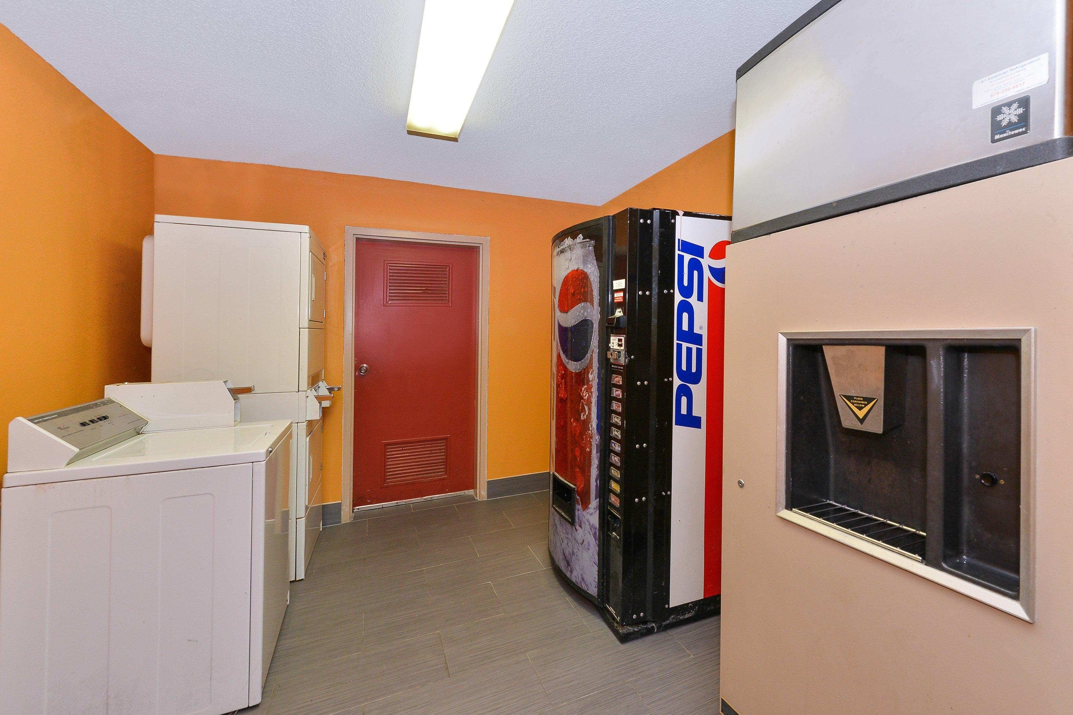 Red Roof Inn Cartersville-Emerson-Lakepoint North Экстерьер фото